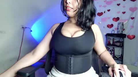 Snapshot of xayahnds chatting on 02-21-26, 12:44 XAYAH online show from 02-21-26, 12:44