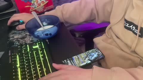 xburst online show from 02-18-25, 09:42