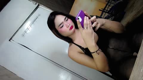 Snapshot of xchinita_kyanggx chatting on 02-07-25, 07:27 kianna online show from 02-07-25, 07:27