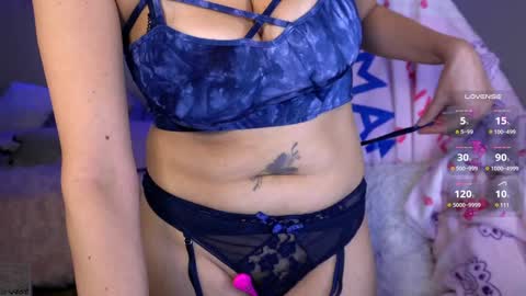 spoil me here  online show from 01-25-25, 10:08