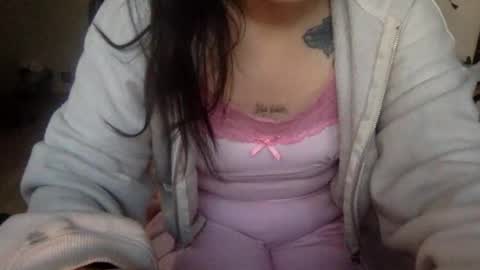 Snapshot of xcreama chatting on 03-22-26, 10:57 xcreama online show from 03-22-26, 10:57