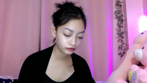 Sachi Cy online show from 02-06-25, 01:27