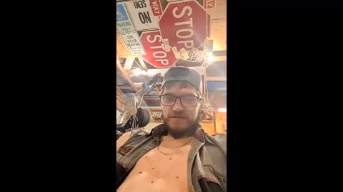 xdewx24 online show from 04-25-26, 05:32