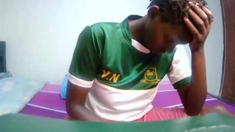 xeenah online show from 12-14-25, 11:48