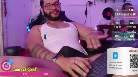 Snapshot of xein_wolf chatting on 07-18-26, 04:27 Xein Independent Model online show from 07-18-26, 04:27