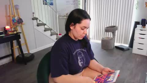 Goddess Xena online show from 02-25-26, 05:33