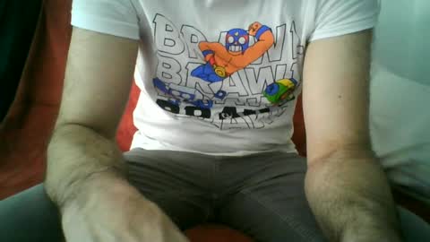 Snapshot of xeson47 chatting on 06-13-26, 05:00 xeson47 online show from 06-13-26, 05:00