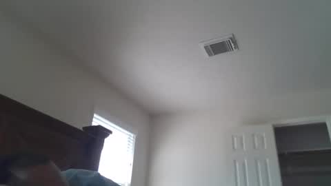 Snapshot of xfunsun chatting on 10-15-25, 04:07 xfunsun online show from 10-15-25, 04:07