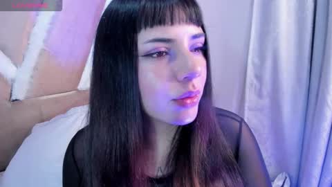 hinata  online show from 12-14-25, 11:20