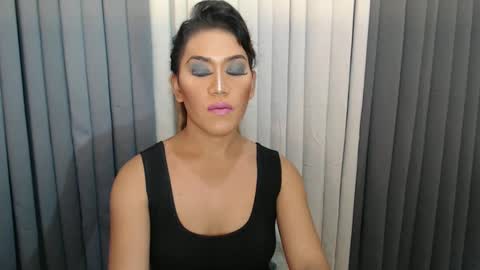 Snapshot of xhugejerkingtransx chatting on 01-01-25, 08:13 GWEN THOMPSON ....... online show from 01-01-25, 08:13