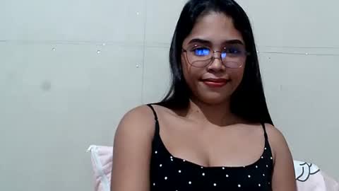 xiaomeee online show from 10-27-25, 09:35