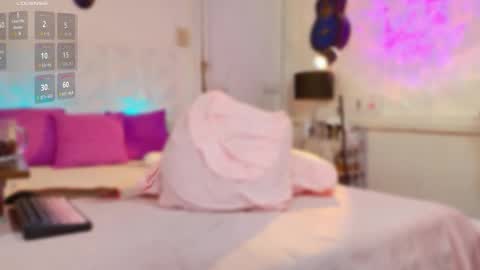 xiaots online show from 10-09-25, 09:24