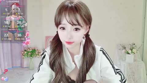 xiaoyu ko online show from 03-03-25, 10:38