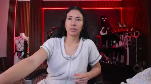 XiaQueen   I M online show from 09-18-25, 11:01