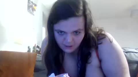 Snapshot of xiicrashiix chatting on 05-18-26, 10:04 xiicrashiix online show from 05-18-26, 10:04