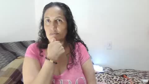 Snapshot of xime5144838 chatting on 02-06-25, 11:37 Ximena online show from 02-06-25, 11:37