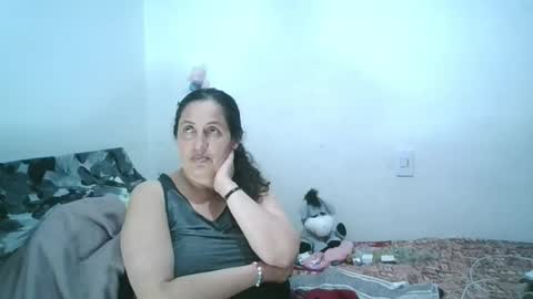 Ximena online show from 11-13-25, 01:15