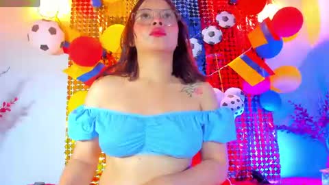 Snapshot of ximehot_69 chatting on 06-24-26, 06:51 tifanny online show from 06-24-26, 06:51