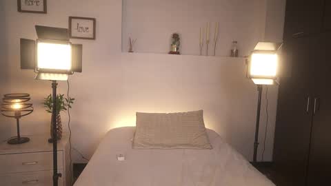 Snapshot of ximena_cortez3 chatting on 02-09-26, 12:03 Ximena cortez online show from 02-09-26, 12:03