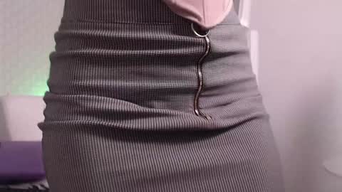 ximena suarez online show from 01-09-25, 05:55