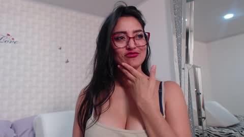 ximena suarez online show from 01-10-25, 06:42