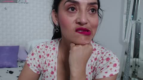 ximena suarez online show from 01-25-25, 03:51