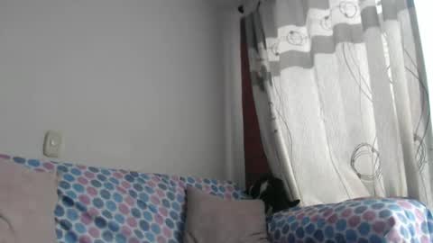 ximena suarez online show from 10-02-25, 02:13