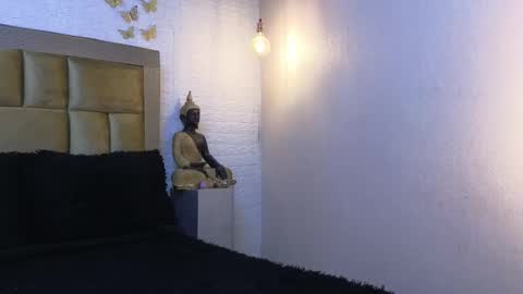 ximena online show from 10-25-25, 07:41