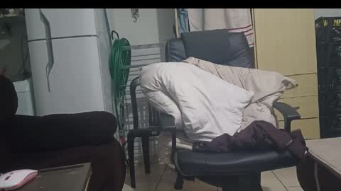 xirudasantiga online show from 11-02-25, 01:52