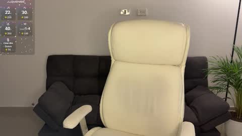 xisisxx online show from 09-20-25, 08:10