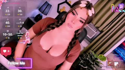 Snapshot of xjackiehugesuckerx chatting on 06-06-26, 09:03 Sweetjackie dont forget to fallow me online show from 06-06-26, 09:03