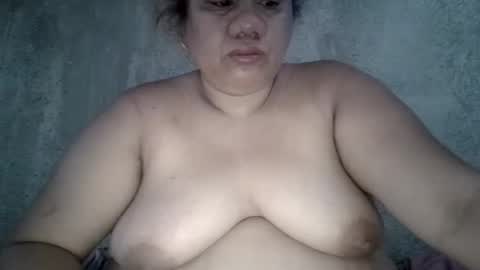 Snapshot of xjuicytits chatting on 05-11-26, 09:23 xjuicytits online show from 05-11-26, 09:23