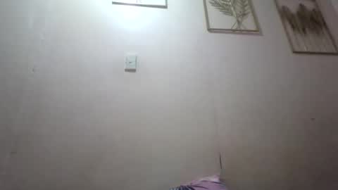 Snapshot of xjuicytits chatting on 05-29-26, 11:58 xjuicytits online show from 05-29-26, 11:58