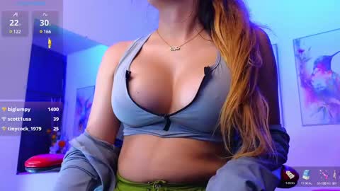 Snapshot of xkim_starx chatting on 02-19-25, 10:12 welcome friends online show from 02-19-25, 10:12