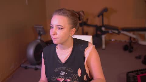 Snapshot of xlanabunny chatting on 12-08-24, 12:52 xlanabunny online show from 12-08-24, 12:52