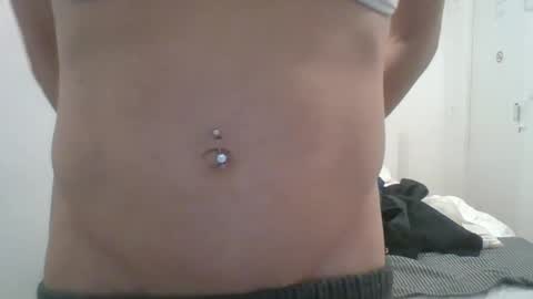 Snapshot of xlecram chatting on 01-09-26, 09:12 Wendy online show from 01-09-26, 09:12