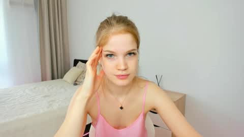Chloe online show from 05-14-26, 09:05