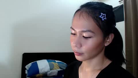 Snapshot of xlovely_destinyx chatting on 02-09-26, 06:06 Alice online show from 02-09-26, 06:06