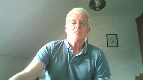 xmaeg3 online show from 03-10-25, 09:32