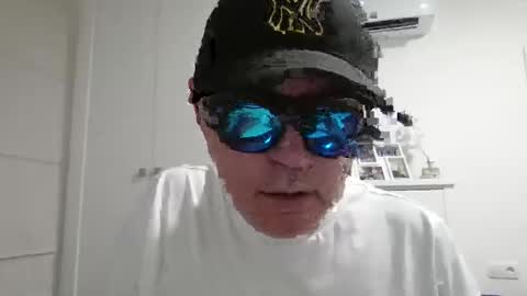 xman4you69 online show from 02-17-26, 12:51