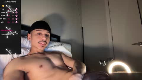 Snapshot of xmomentumx chatting on 01-09-26, 04:48 xmomentumx online show from 01-09-26, 04:48