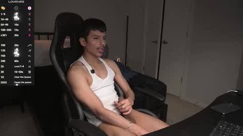 Snapshot of xmomentumx chatting on 02-19-26, 04:03 xmomentumx online show from 02-19-26, 04:03