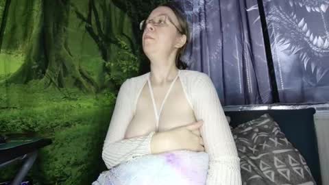 xnicetitsx online show from 01-07-26, 08:50