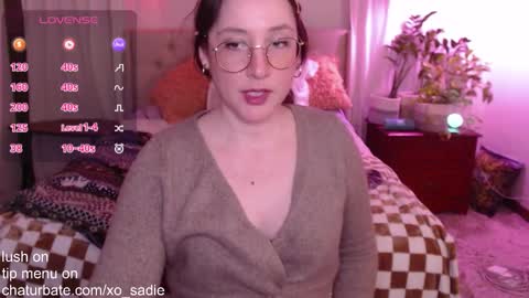 Snapshot of xo_sadie chatting on 02-10-26, 05:33 Xo Sadie online show from 02-10-26, 05:33