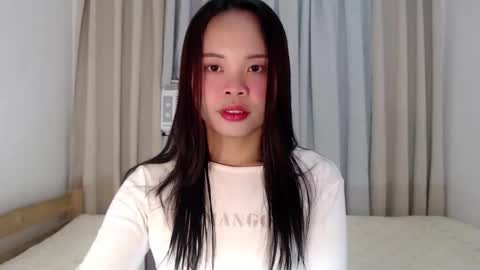 nathalie online show from 06-08-26, 04:29