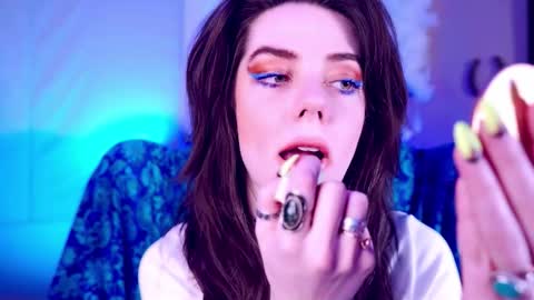 Bella Bondai online show from 03-23-26, 11:03