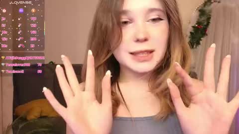 Snapshot of xohanna chatting on 01-05-26, 05:27 Milana online show from 01-05-26, 05:27