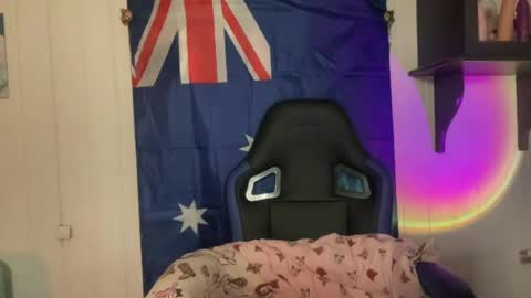 xopeachybaby online show from 06-29-26, 10:15