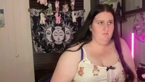 xopeachybaby online show from 07-20-26, 10:39