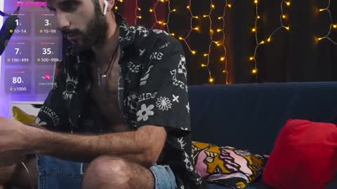 XoRylan online show from 01-15-25, 07:12